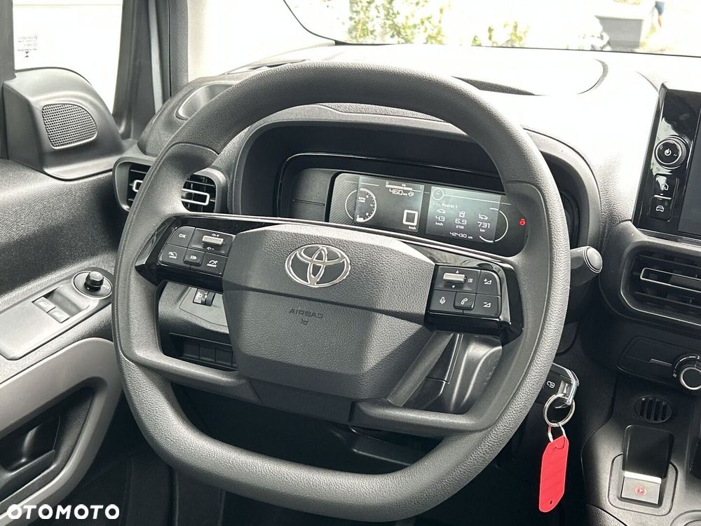Toyota Proace City Verso Long 1.5 D-4D Business - 13