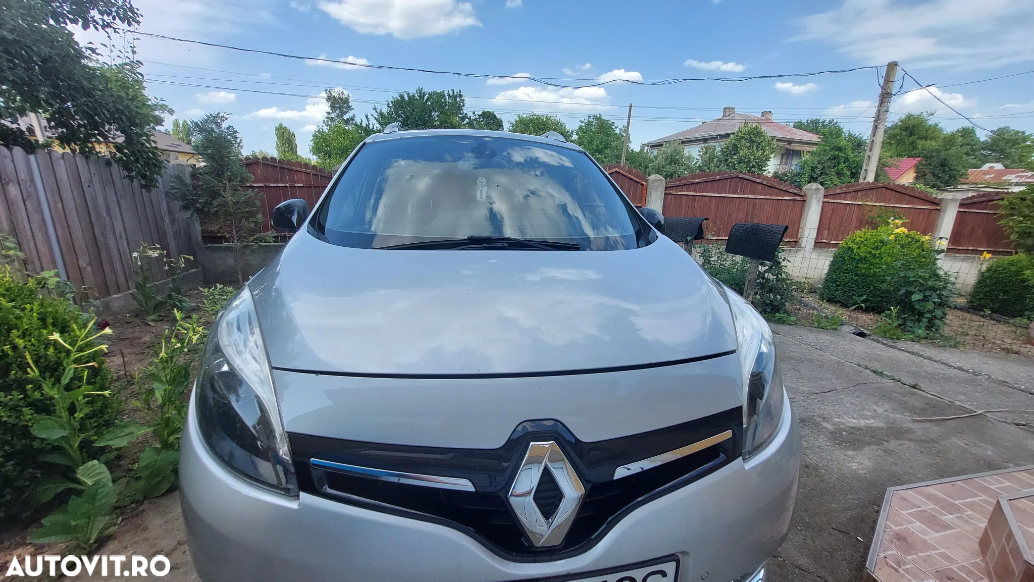 Renault Grand Scenic dCi 130 FAP Start & Stop Bose Edition - 5
