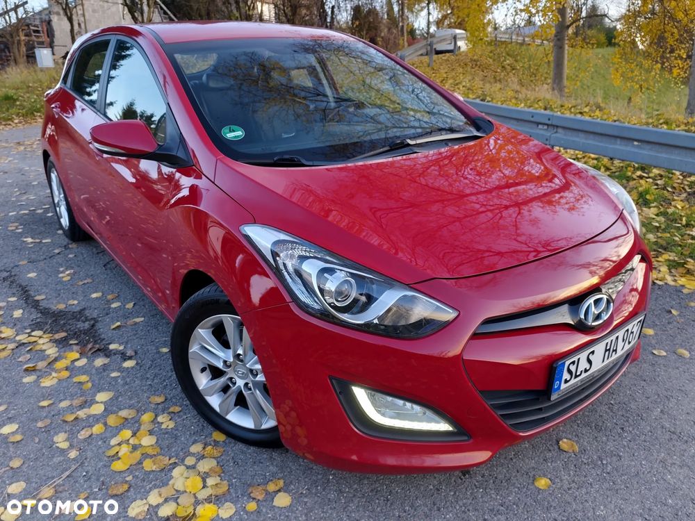 Hyundai i30 1.4 Intro Edition - 3