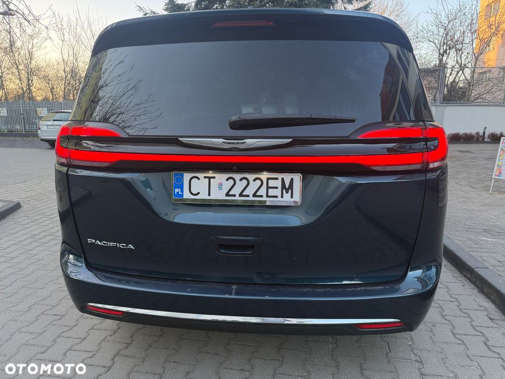 Chrysler Pacifica - 9