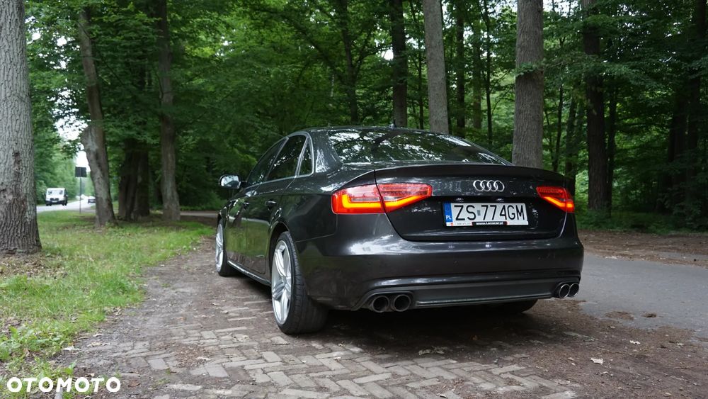 Audi A4 Limousine 1.8 TFSI quattro Ambition - 5