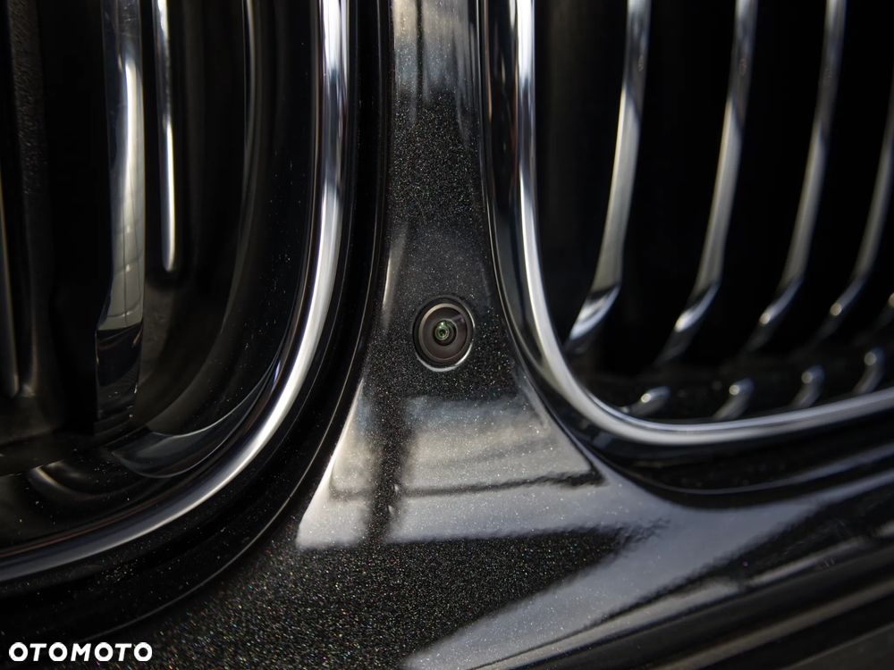 BMW X3 xDrive30i GPF Luxury Line - 11