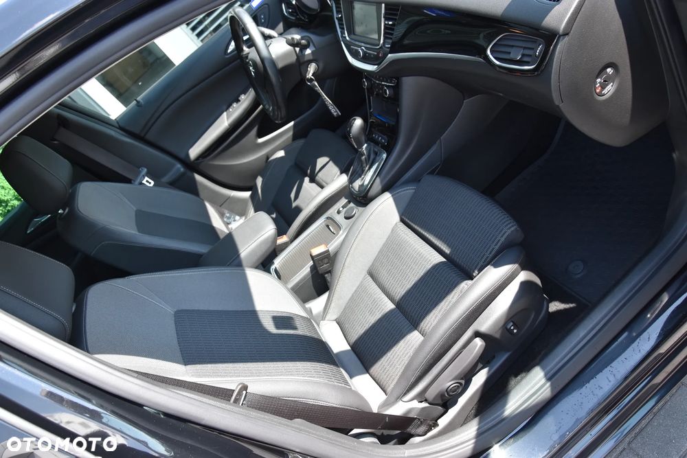 Opel Astra 1.5 D Start/Stop Automatik Business Edition - 20