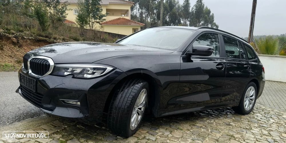 BMW 318 d Touring Essence - 2