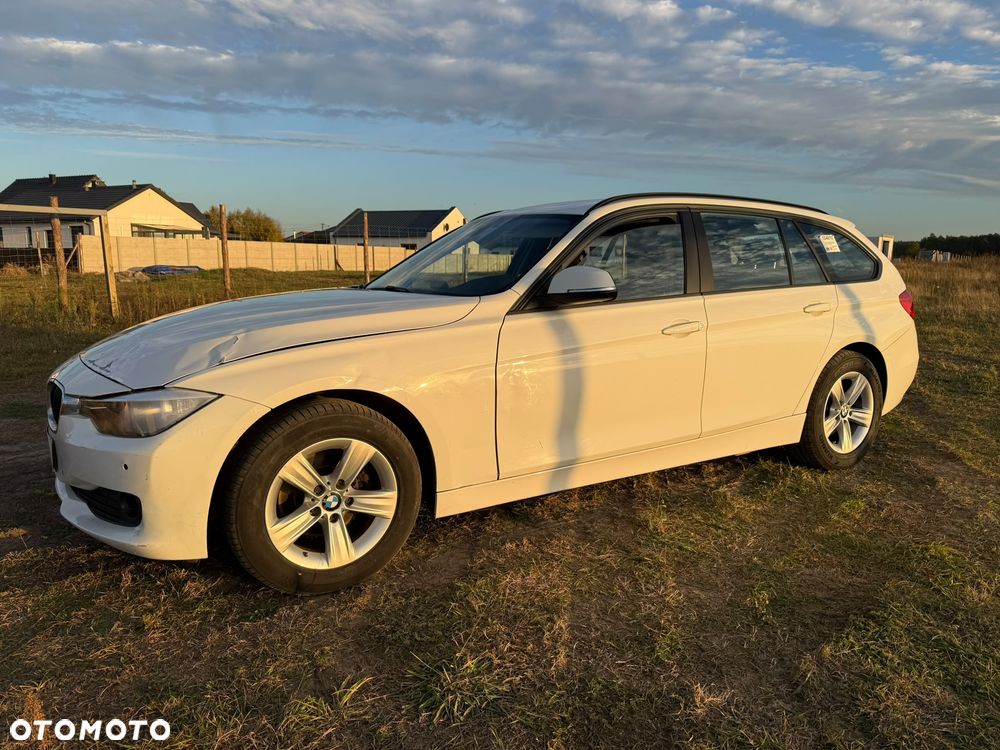 BMW Seria 3 318d Edition M Sport Shadow - 35