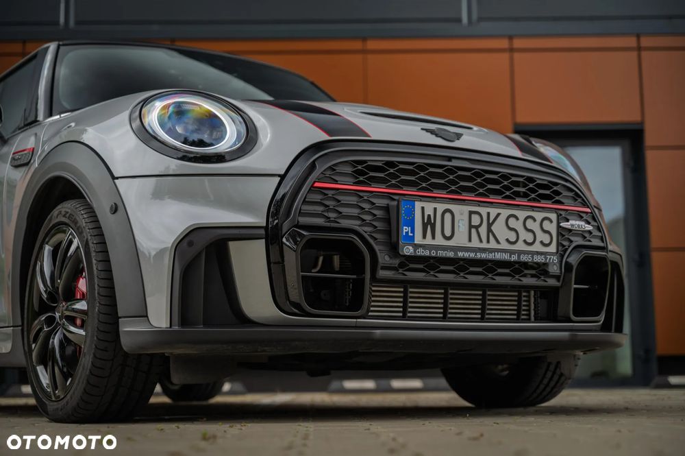 MINI John Cooper Works - 9