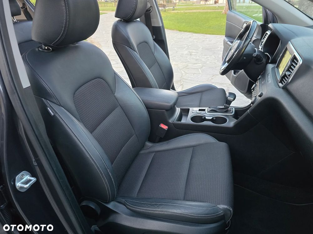 Kia Sportage 2.0 CRDI AWD Dream-Team Edition - 25