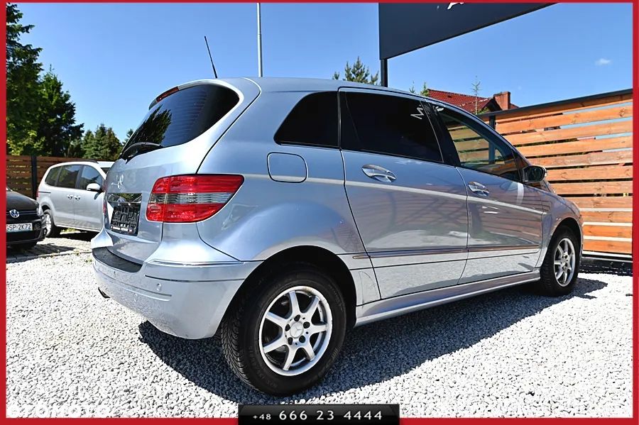 Mercedes-Benz Klasa B 160 BlueEFFICIENCY SPORT EDITION - 12
