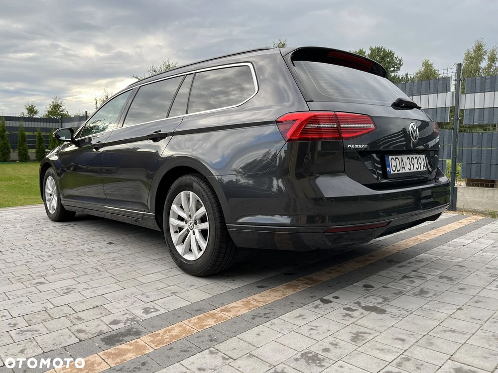 Volkswagen Passat 2.0 TDI BMT Comfortline DSG - 4