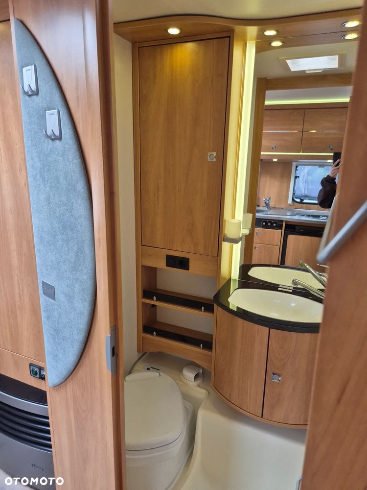 Dethleffs 470 Camper - 15