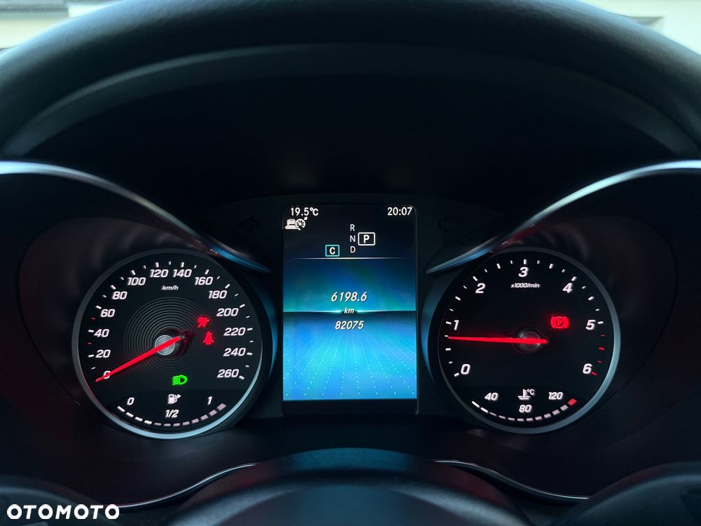 Mercedes-Benz Klasa C 300 d 9G-TRONIC AMG Line - 21