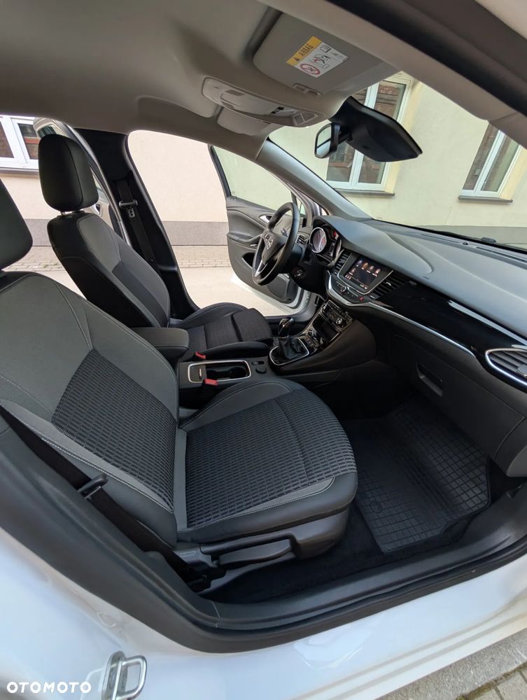 Opel Astra V 1.5 CDTI Edition S&S - 18