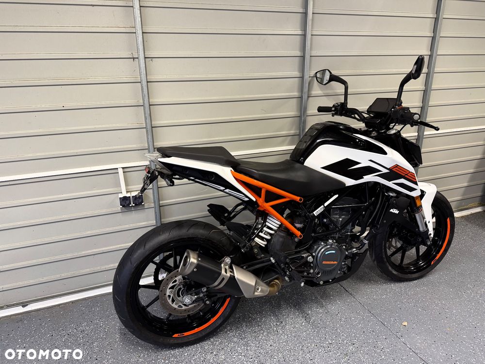KTM Duke - 3