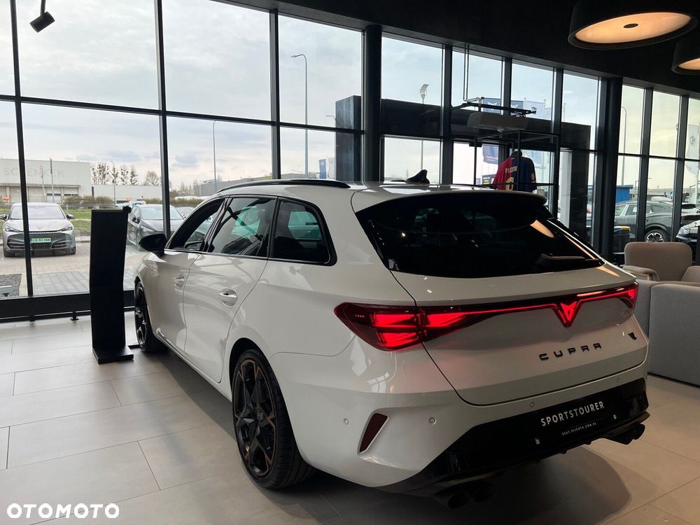 Cupra Leon Sportstourer 2.0 TSI 4Drive VZ DSG - 5