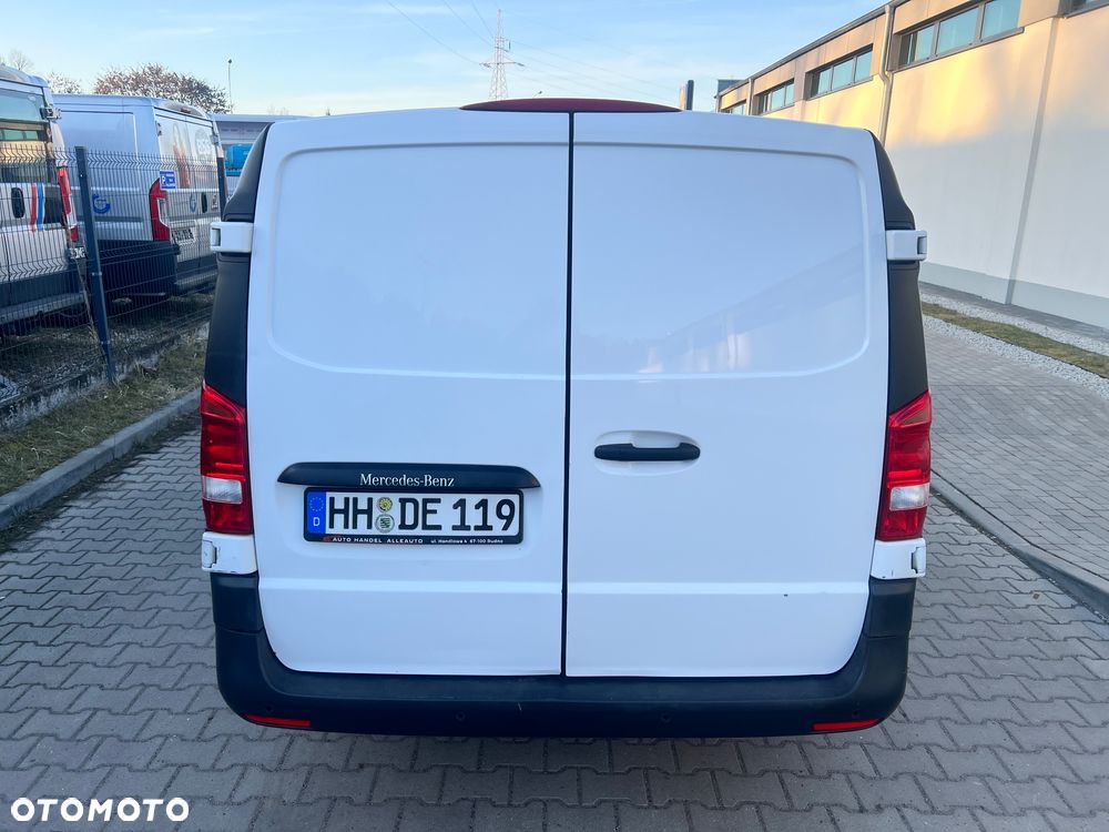 Mercedes-Benz VITO LONG 1.6 CDI 114KM 2019r - 14