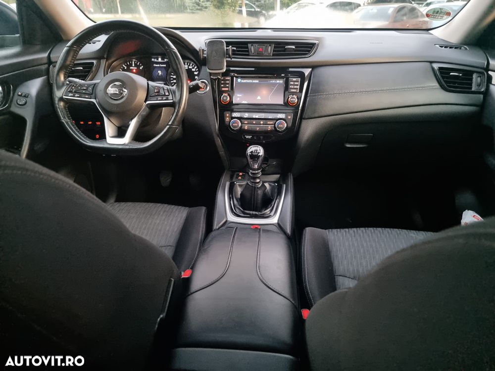 Nissan X-Trail 2.0D Start/Stop 4x4-i Tekna - 3