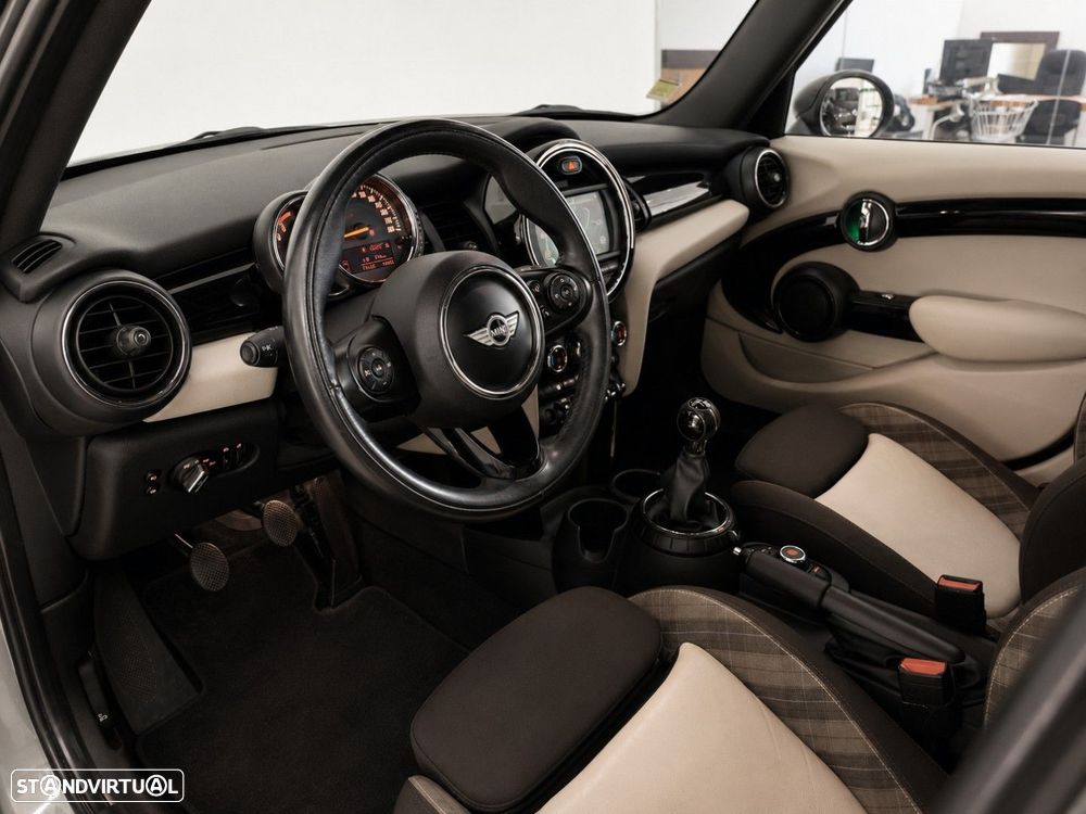 MINI 5 Portas Cooper D - 8