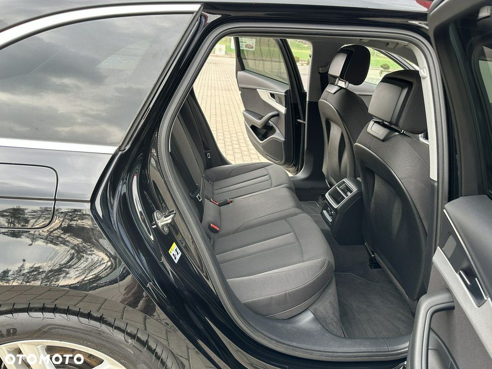 Audi A4 Avant 2.0 TDI ultra S tronic sport - 16