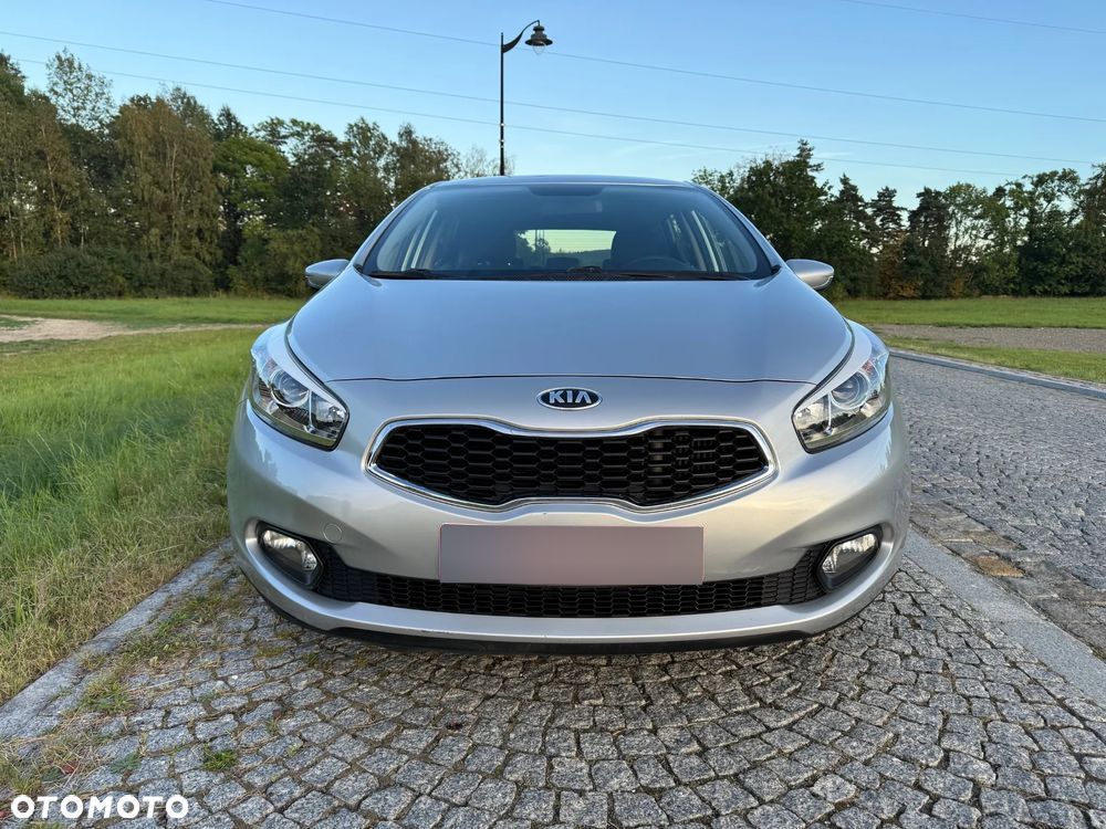 Kia Ceed - 5