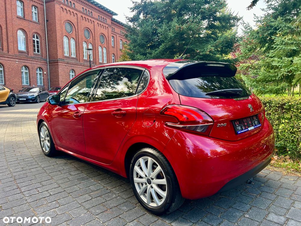 Peugeot 208 1.6 BlueHDi Allure S&S - 20
