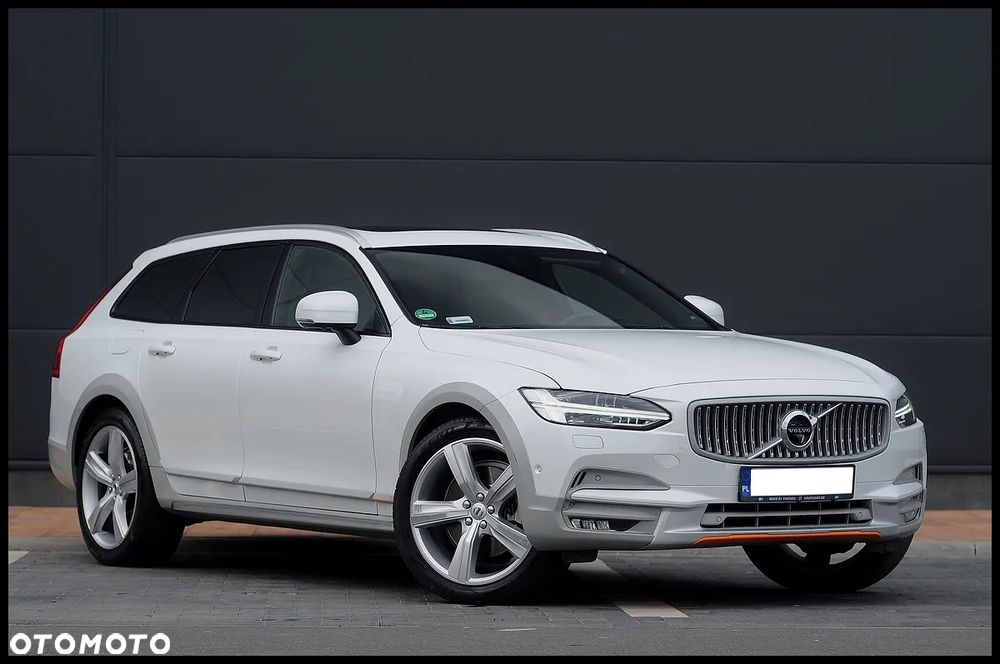 Volvo V90 Cross Country D5 AWD Ocean Race - 12
