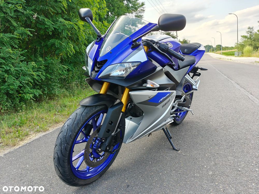 Yamaha YZF - 6