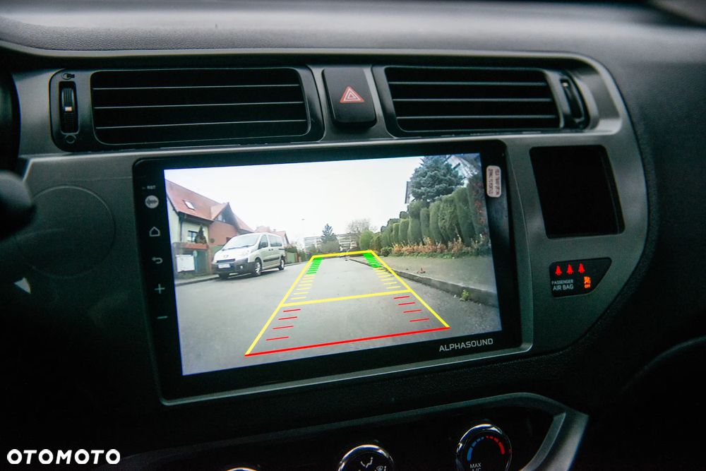 Kia Rio 1.2 Business Line - 33