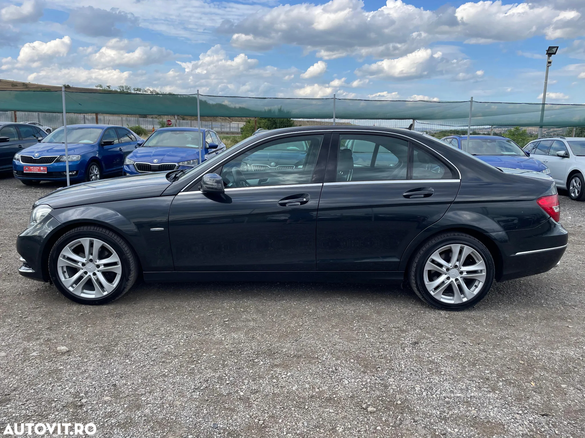 Mercedes-Benz C 250 (BlueTEC) d 4Matic T 7G-TRONIC Exclusive - 3