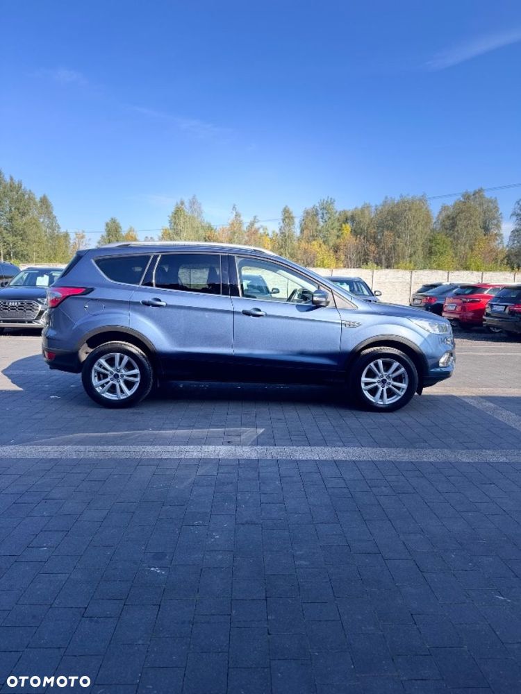 Ford Kuga - 8