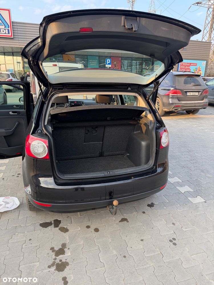 Volkswagen Golf 1.6 FSI Trendline - 5