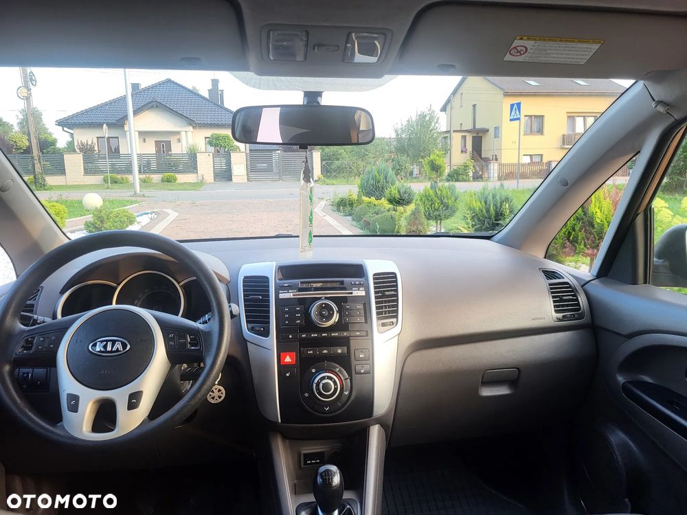 Kia Venga 1.4 L - 16