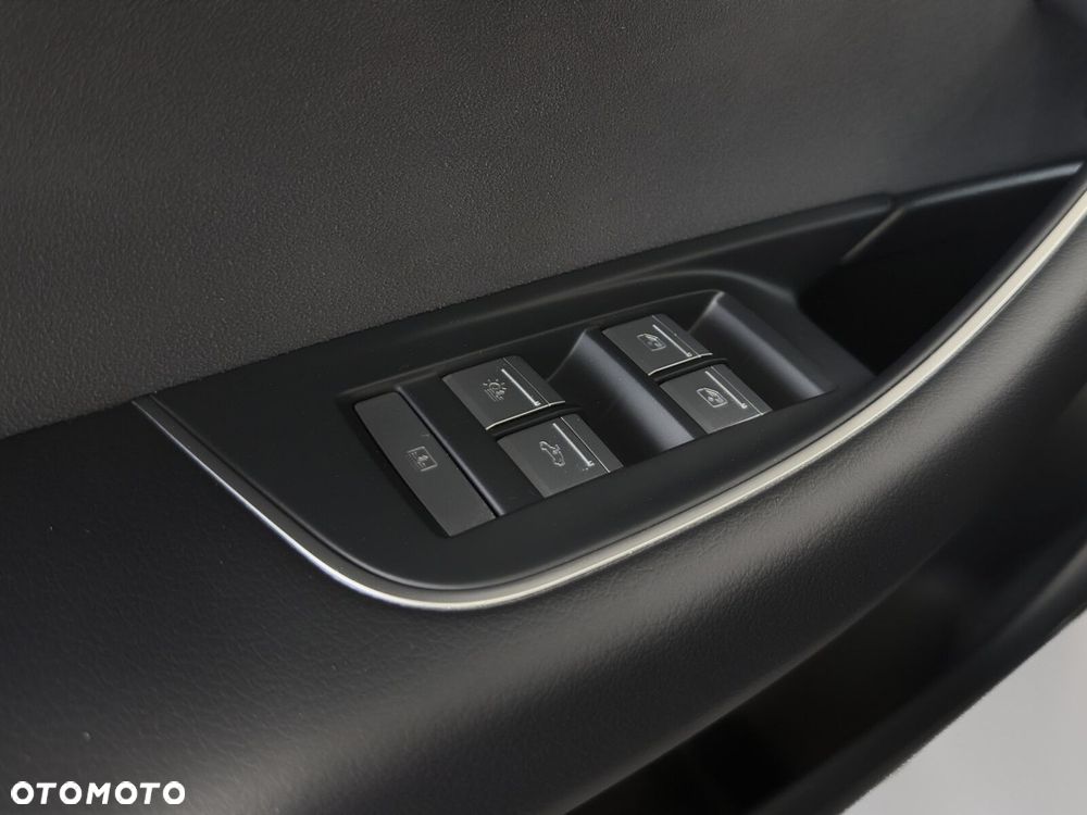 Audi A8 - 22