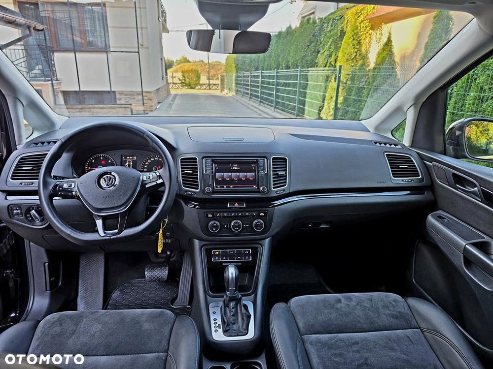 Volkswagen Sharan - 23