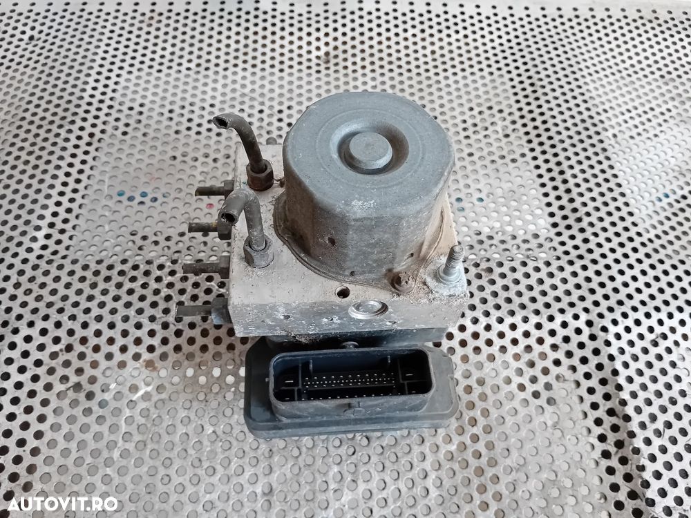 Modul Pompa Unitate ABS Dacia Duster Cod 476608845R Cutie Manuala 4x4 Cod TL8B005 - 3