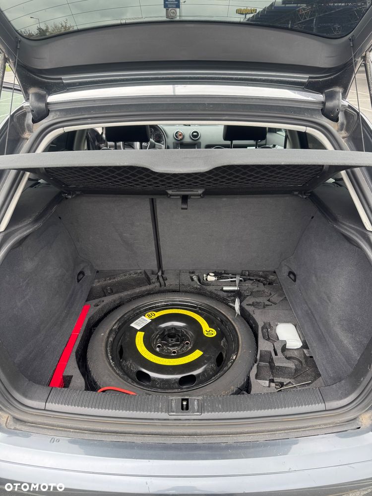 Audi A3 Sportback 2.0 TDI DPF quattro Ambition - 6
