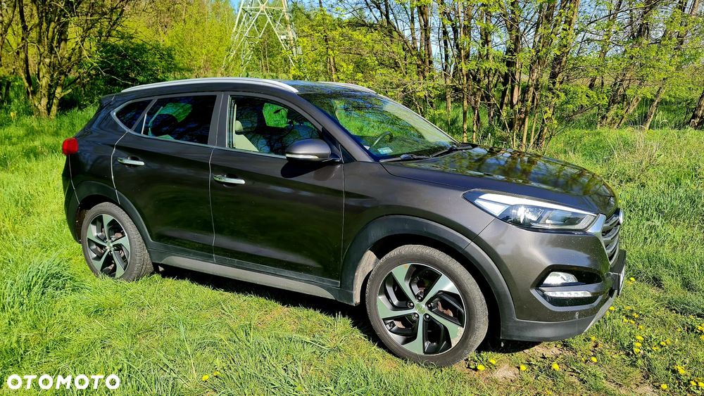 Hyundai Tucson - 1