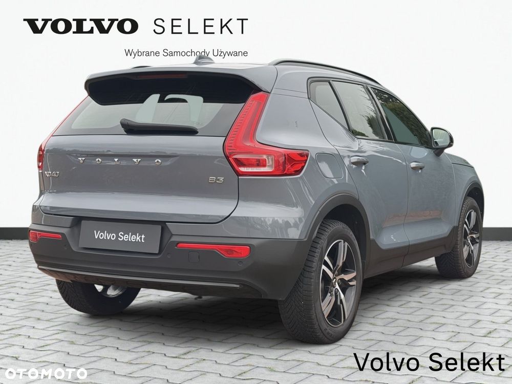 Volvo XC 40 - 6