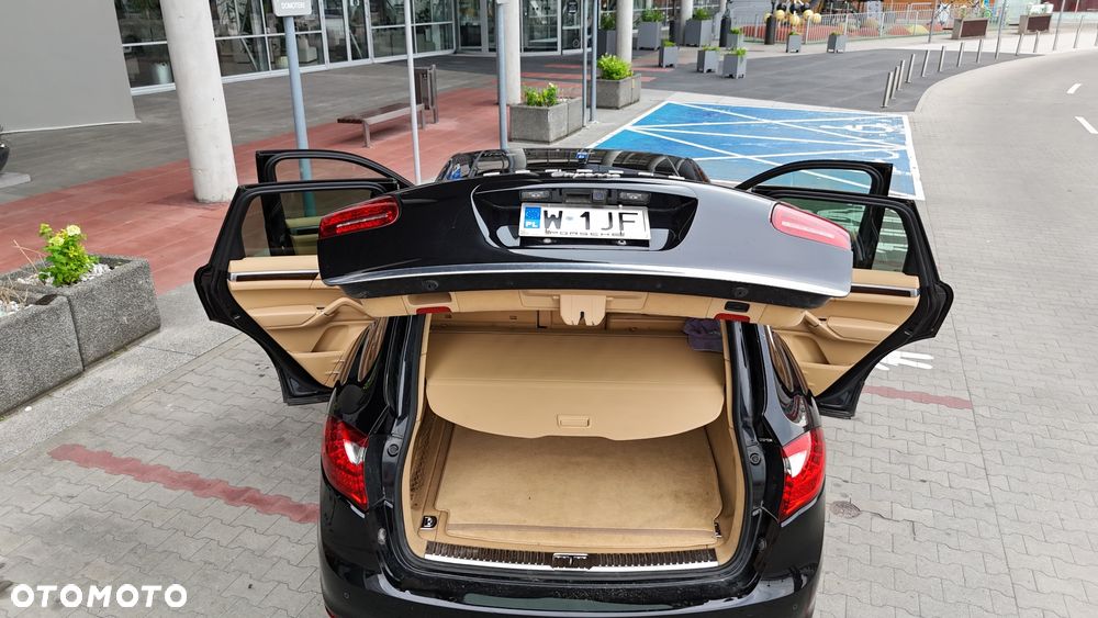 Porsche Cayenne Standard - 17