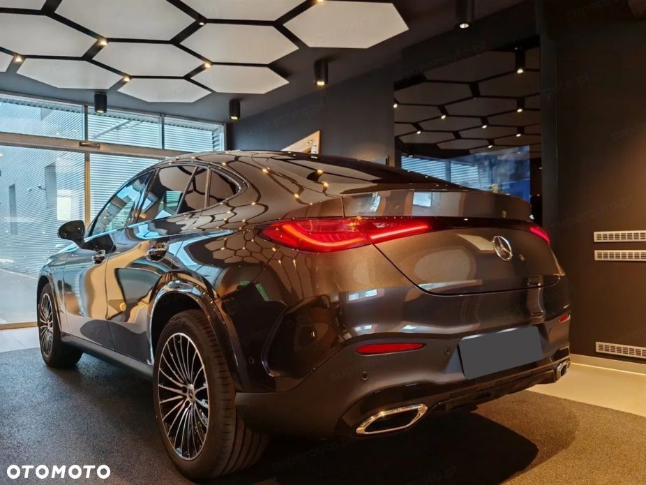 Mercedes-Benz GLC - 7