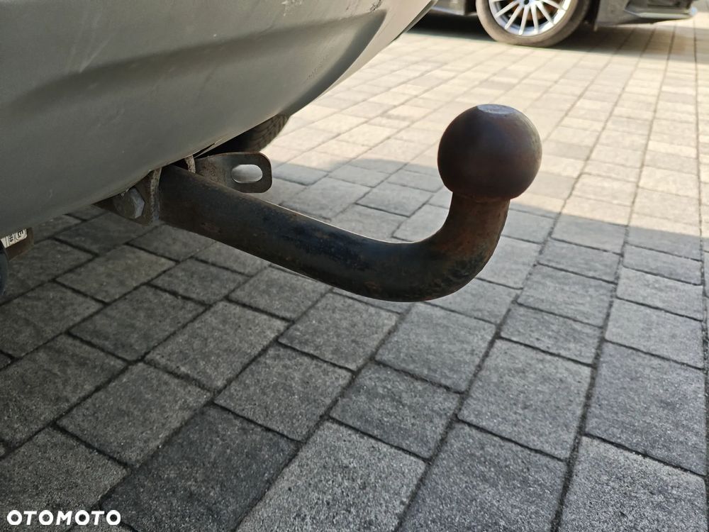 Dacia Duster 1.6 16V 105 4x2 Prestige - 23