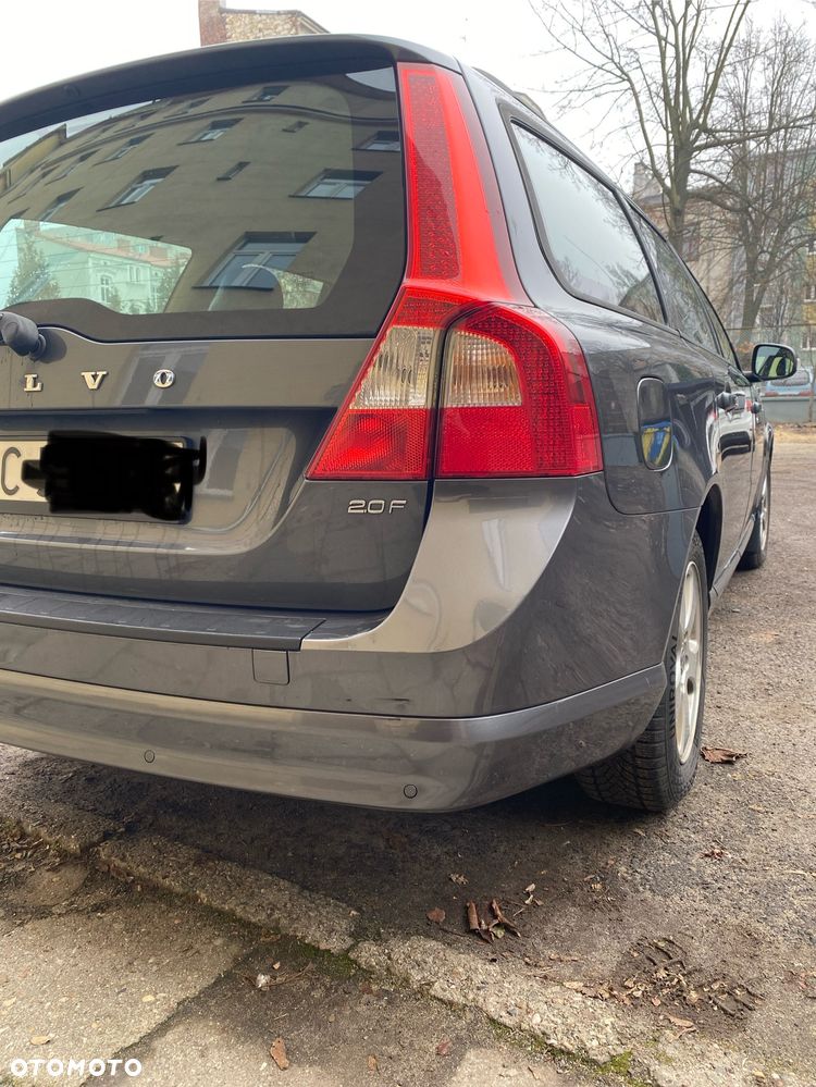 Volvo V70 2.0 - 17