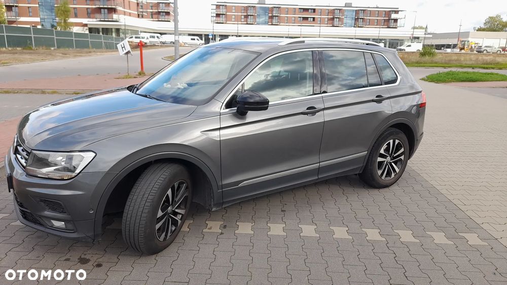 Volkswagen Tiguan - 2
