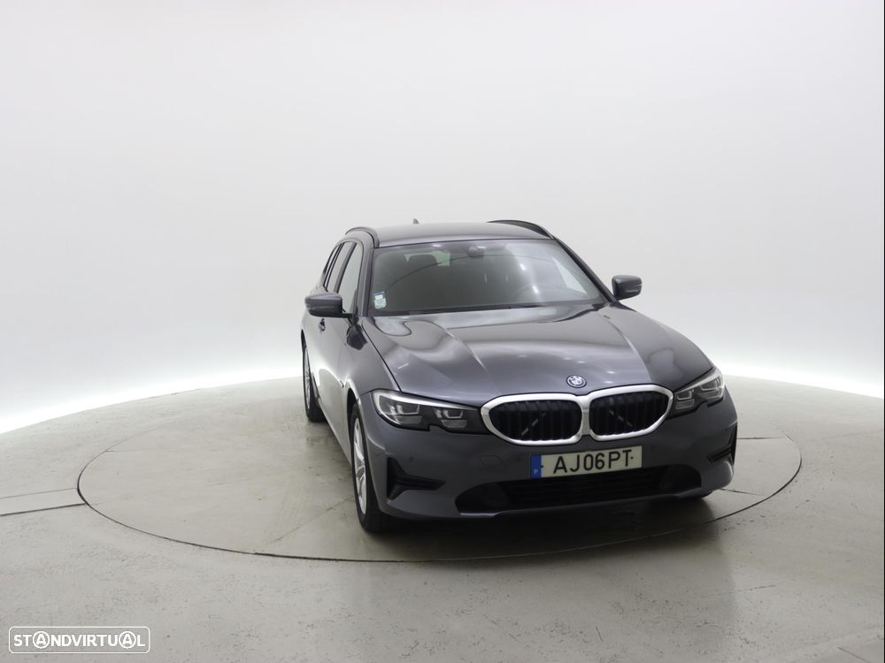 BMW 320 e Touring Corporate Edition Auto - 11