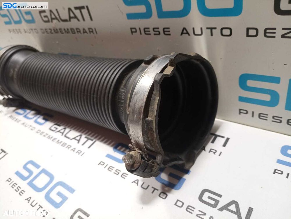 Conducta Furtun Tub Tubulatura Admisie Aer Turbo Turbina Turbosuflanta Renault Megane 3 1.5 DCI 2008 - 2015 Cod 8200721179 8200721179-C [M4418] - 2