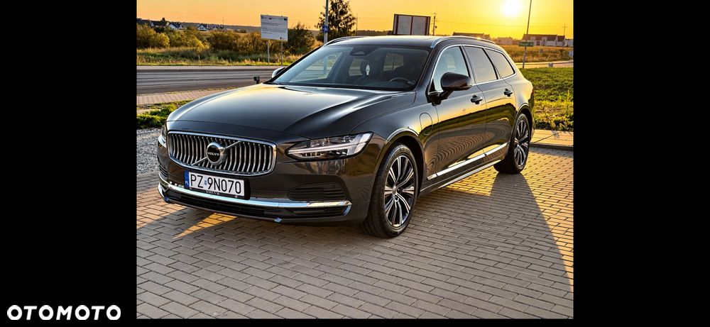 Volvo V90 2022 photo 2