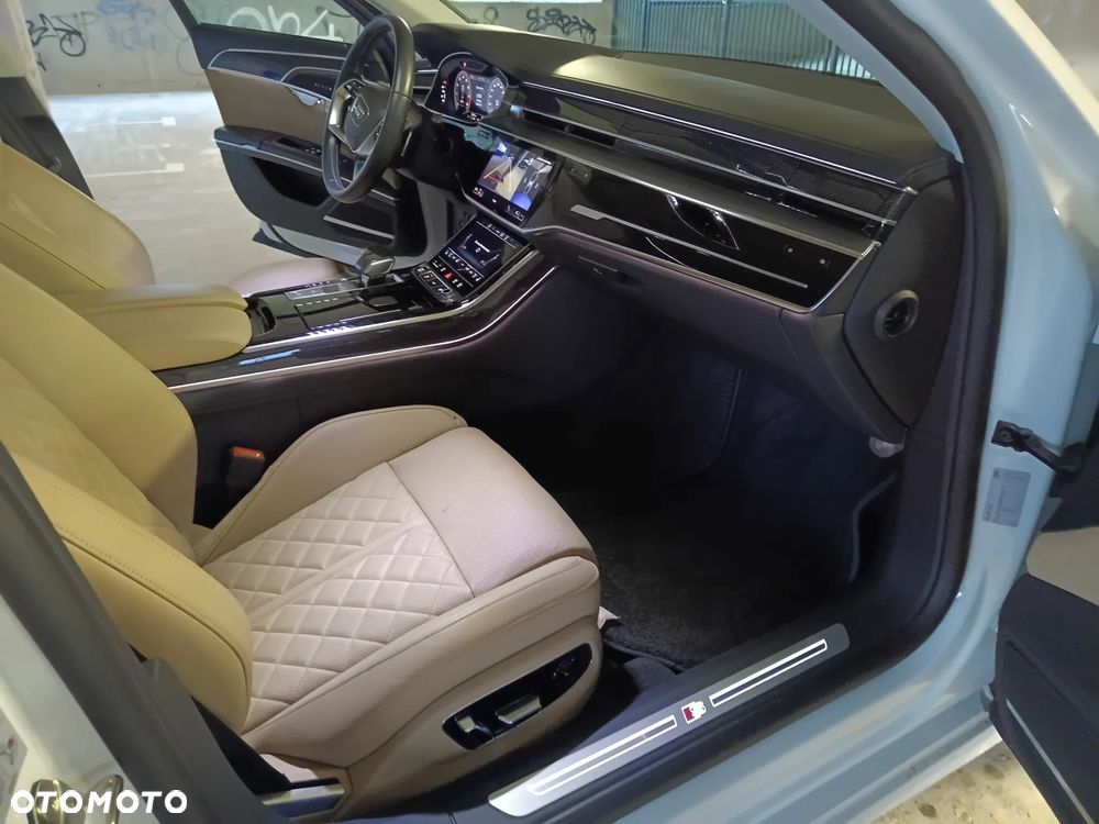 Audi S8 4.0 TFSI Quattro - 29