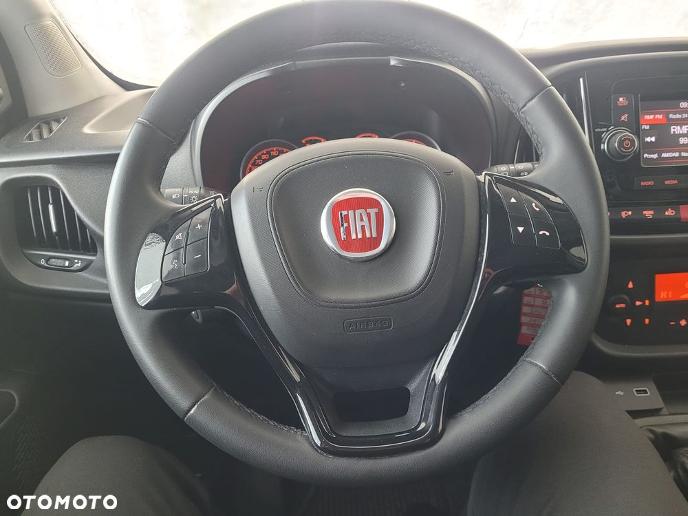 Fiat Doblo - 17