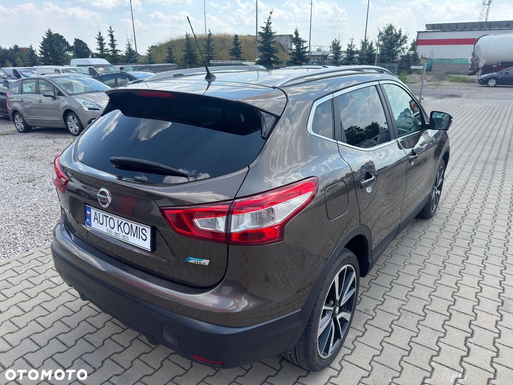Nissan Qashqai - 10