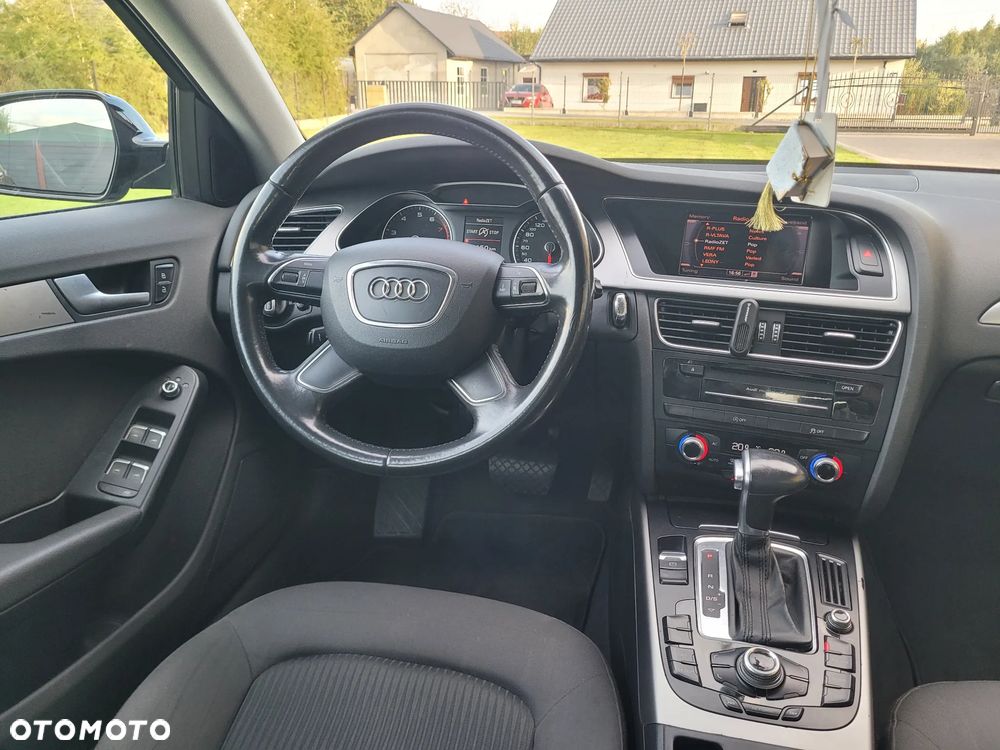 Audi A4 Avant - 12