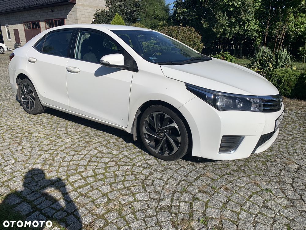 Toyota Corolla 1.4 D-4D Premium - 2